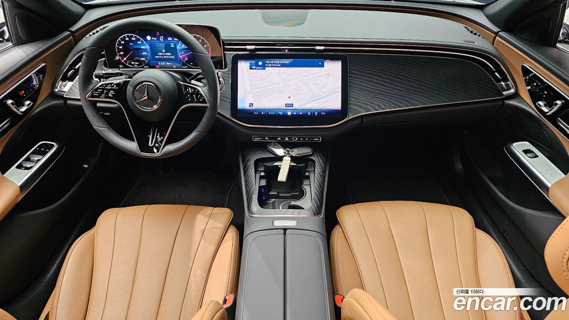 Mercedes-Benz E-Class 2025