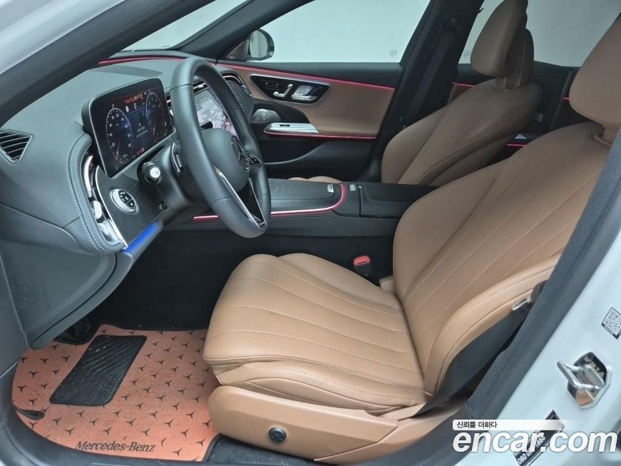Mercedes-Benz E-Class 2024