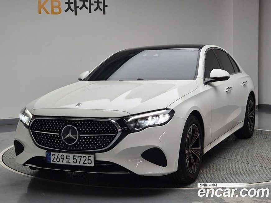 Mercedes-Benz E-Class 2024