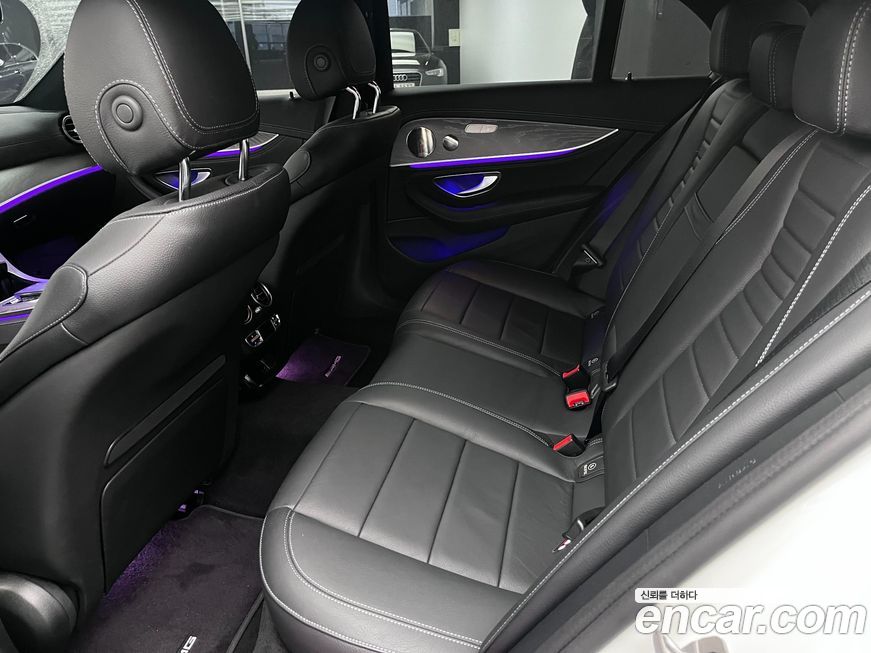 Mercedes-Benz E-Class 2023