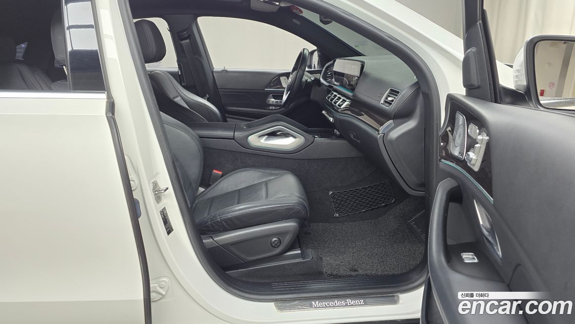 Mercedes-Benz GLE-Class 2020