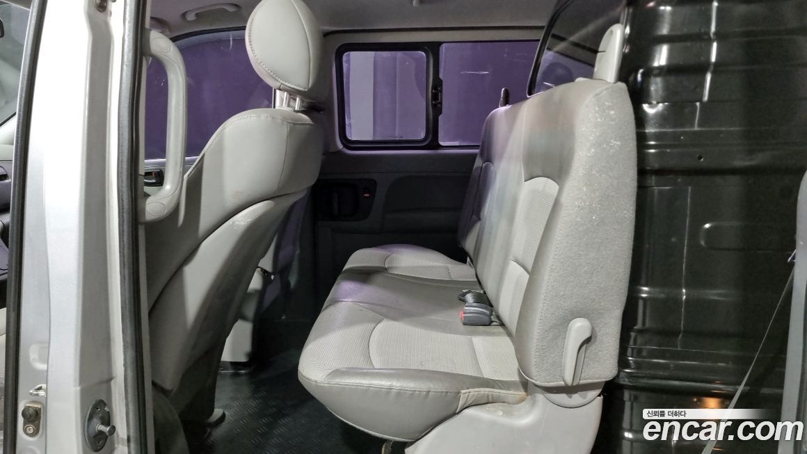 Hyundai Starex 2012