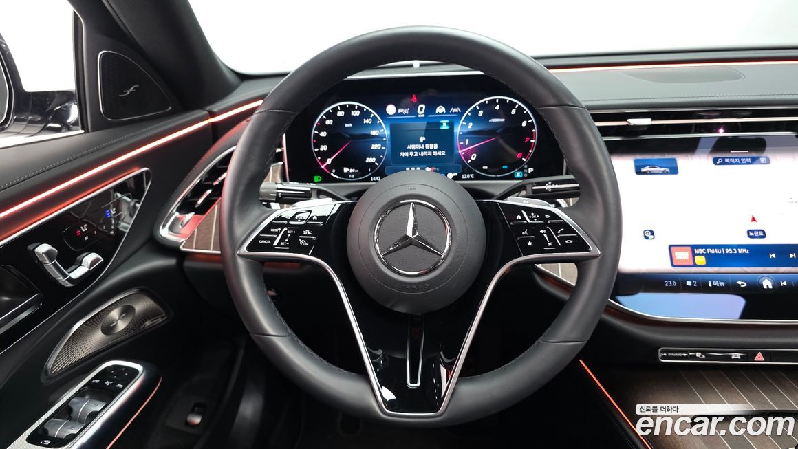 Mercedes-Benz E-Class 2025