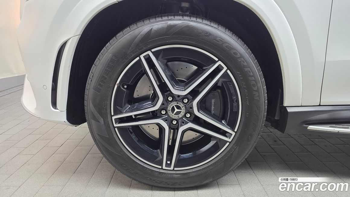 Mercedes-Benz GLE-Class 2020