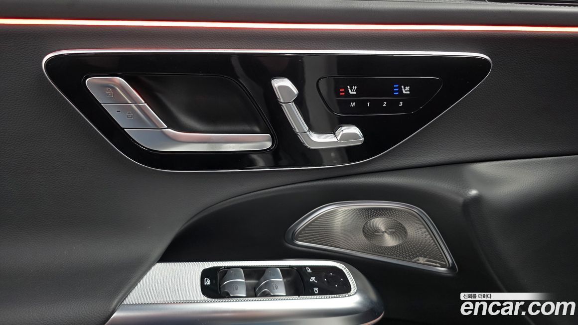 Mercedes-Benz E-Class 2025