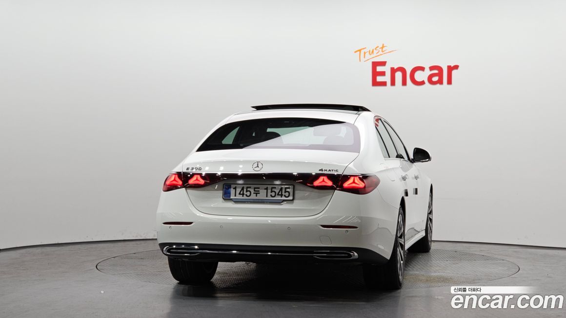 Mercedes-Benz E-Class 2025