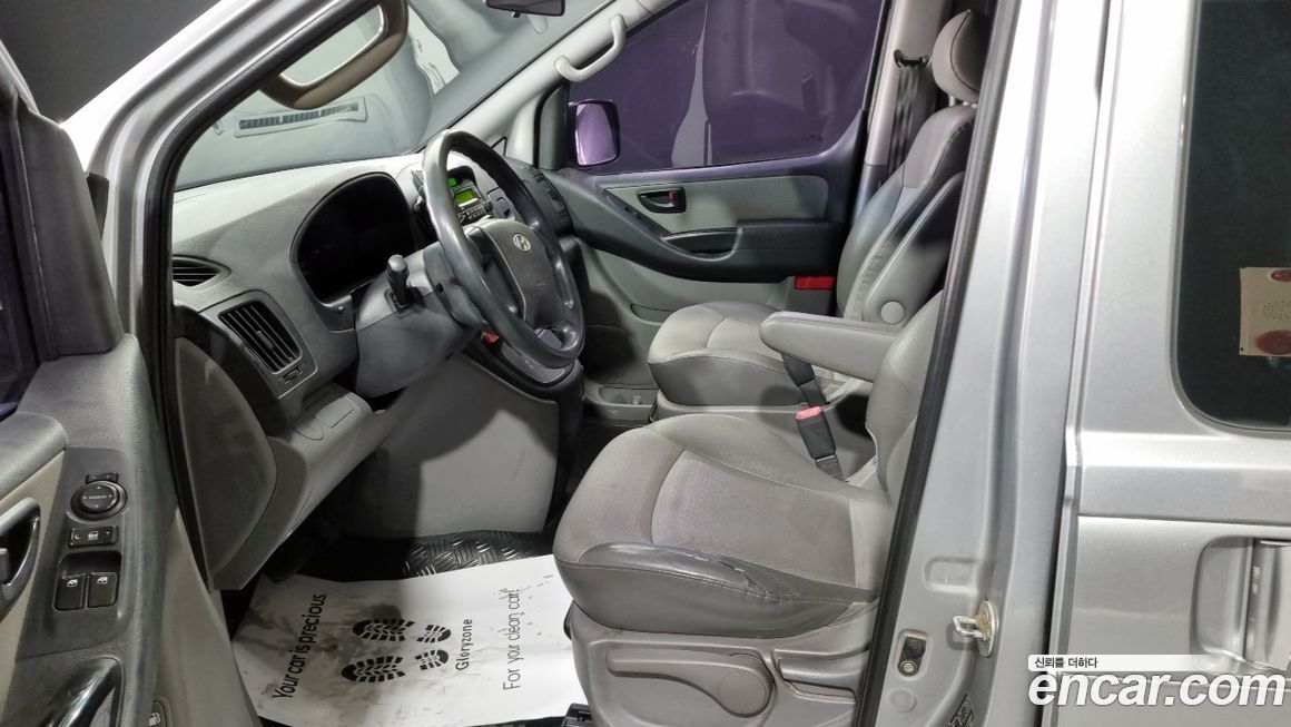 Hyundai Starex 2012