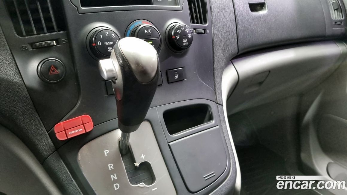 Hyundai Starex 2012