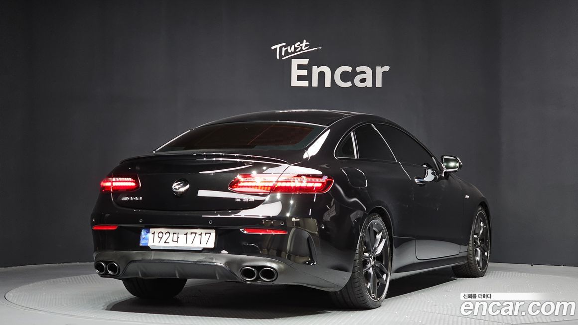 Mercedes-Benz E-Class 2023