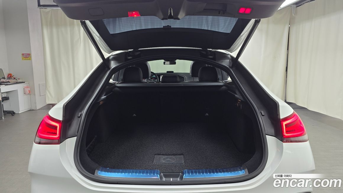 Mercedes-Benz GLE-Class 2020