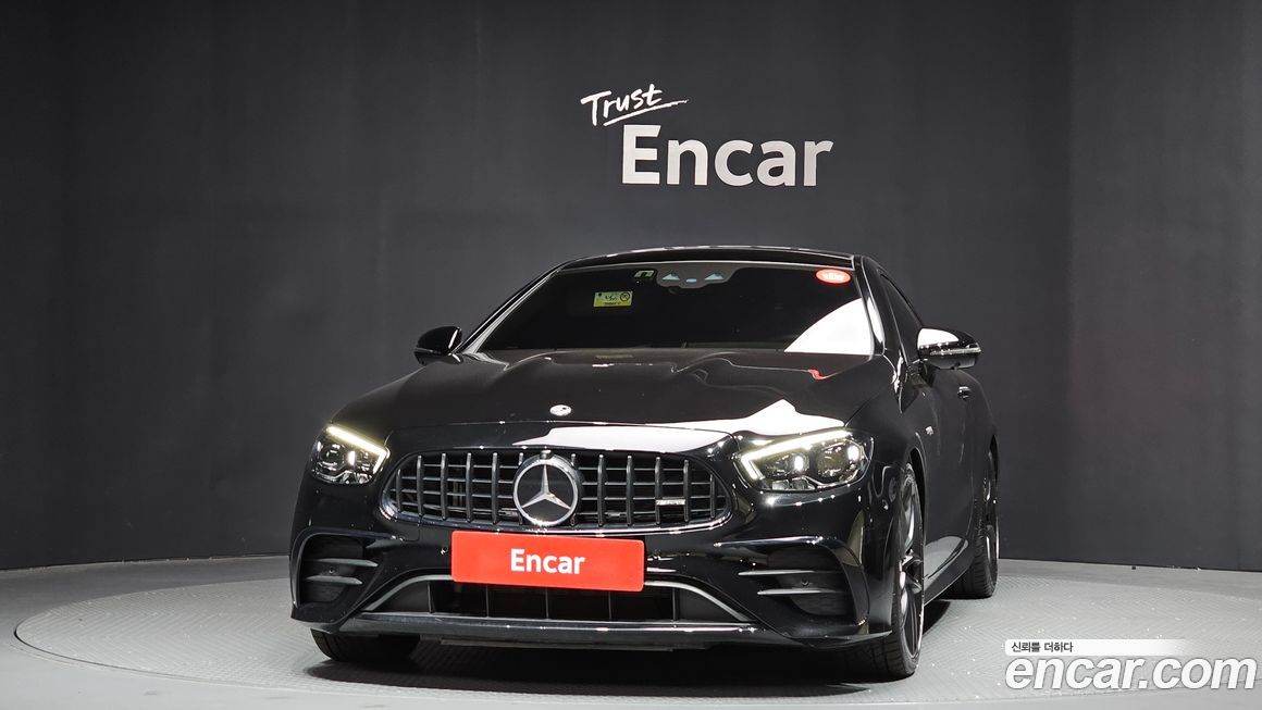 Mercedes-Benz E-Class 2023