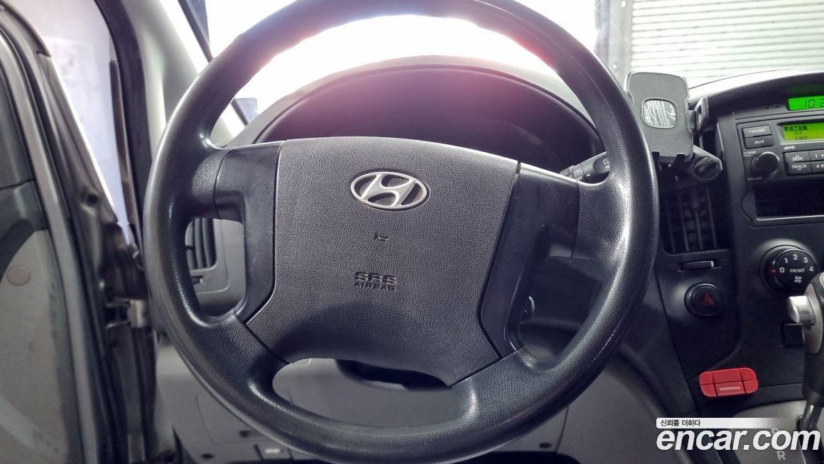 Hyundai Starex 2012