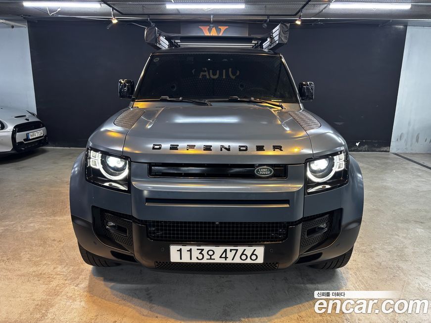 Land Rover Defender 2022
