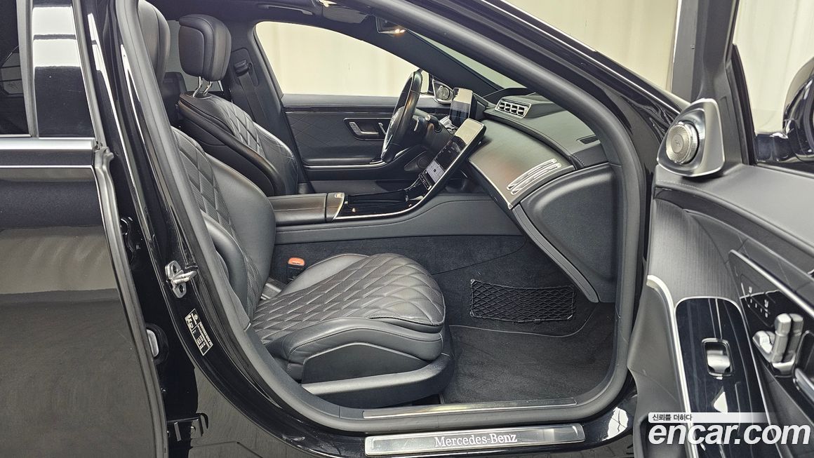 Mercedes-Benz S-Class 2022