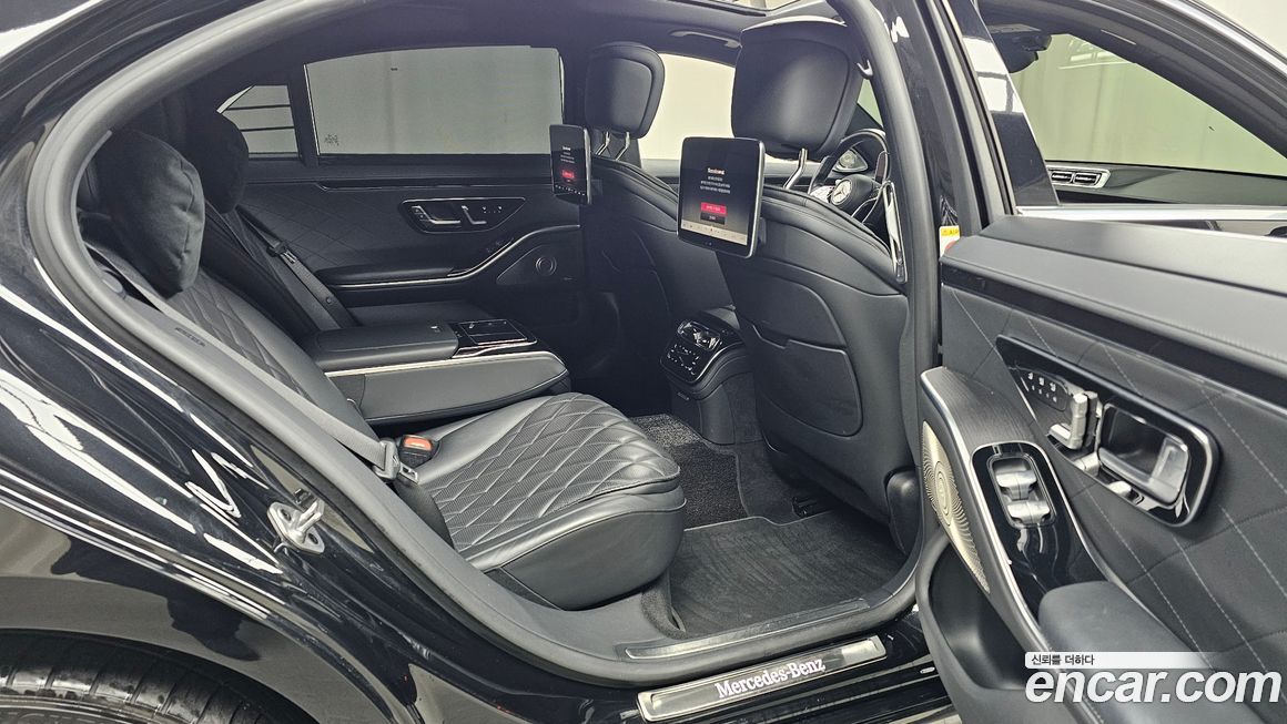 Mercedes-Benz S-Class 2022