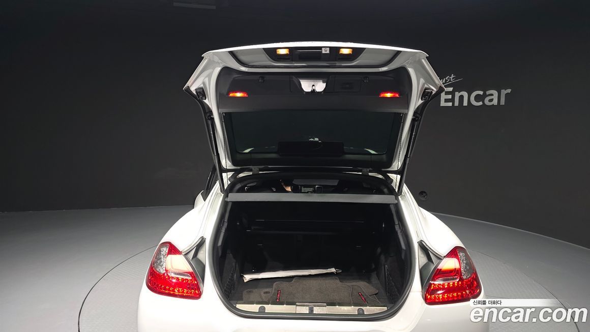 Porsche Panamera 2013