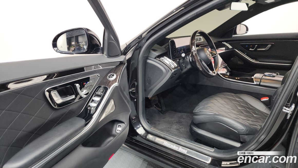 Mercedes-Benz S-Class 2022