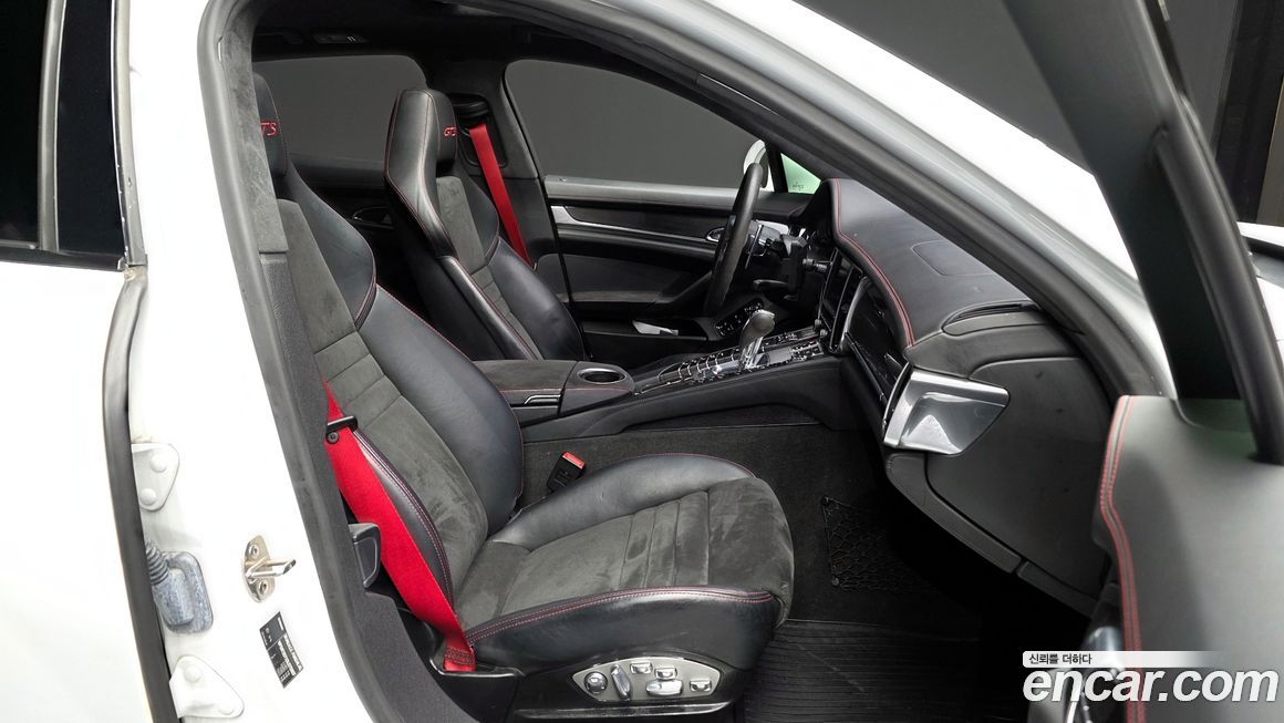 Porsche Panamera 2013