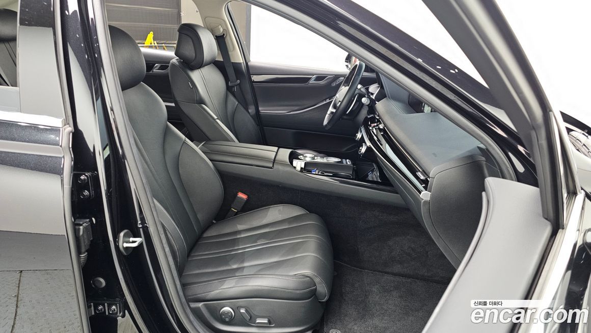 Genesis G80 2021