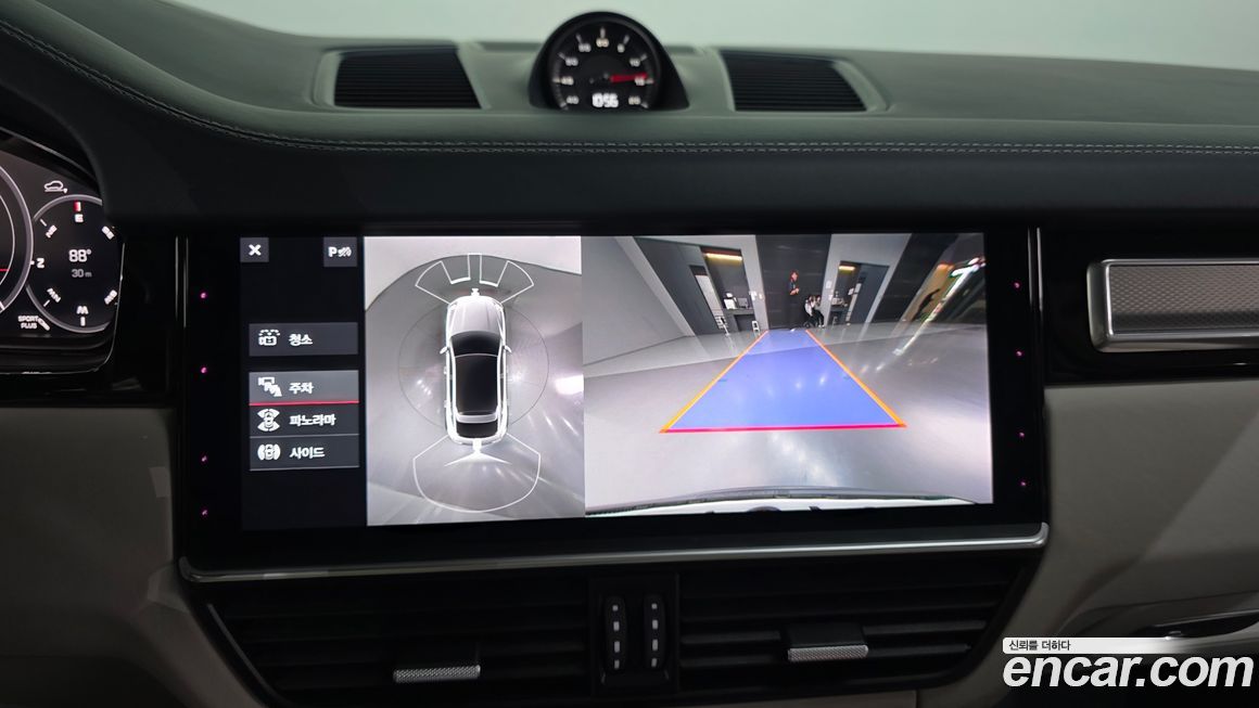 Porsche Cayenne 2020