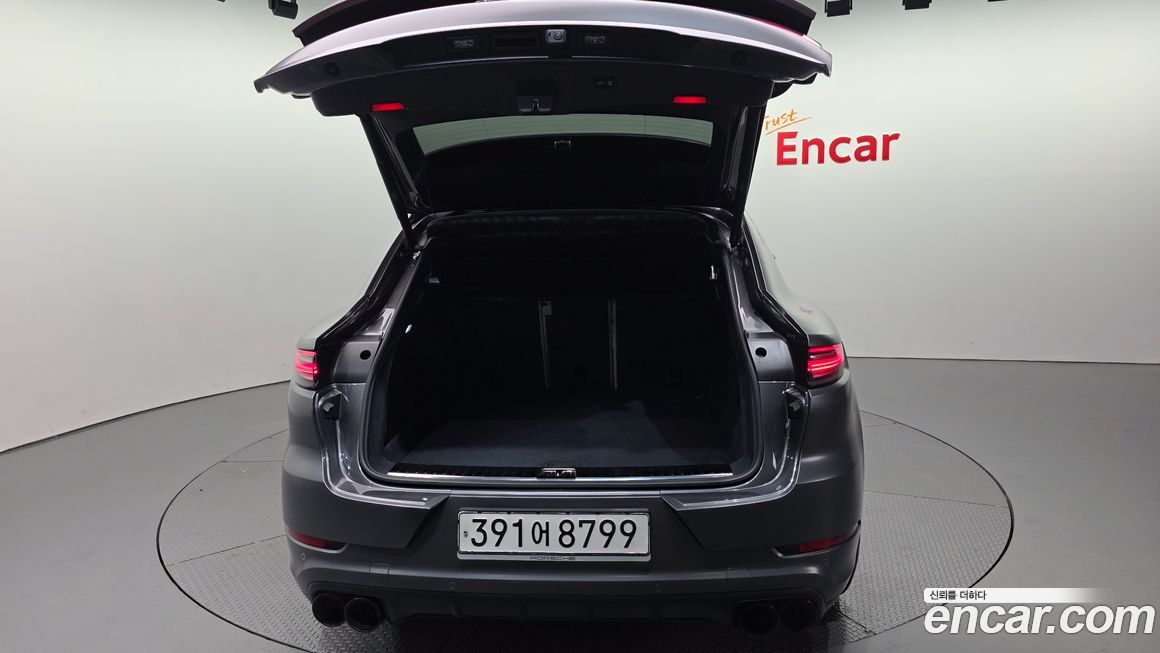 Porsche Cayenne 2020