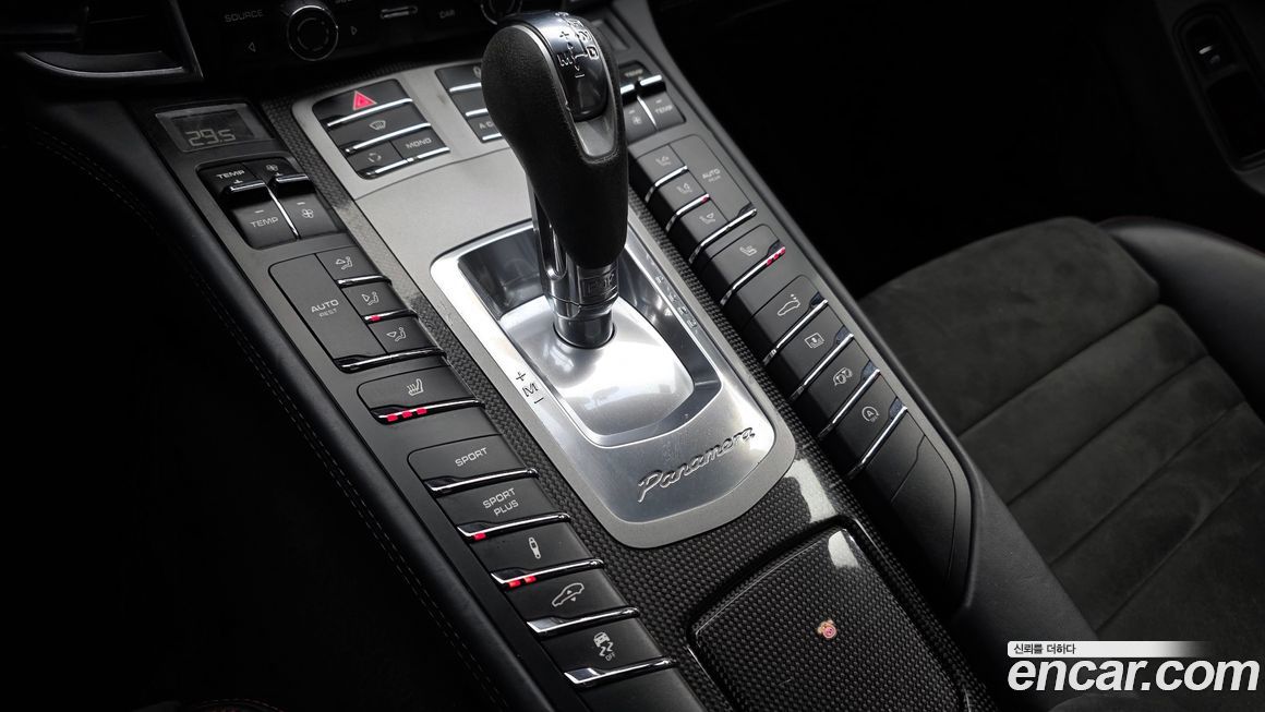 Porsche Panamera 2013