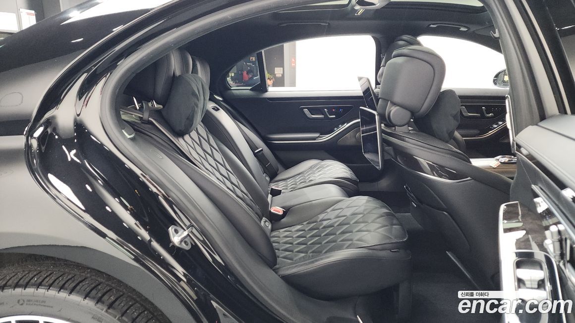 Mercedes-Benz S-Class 2022