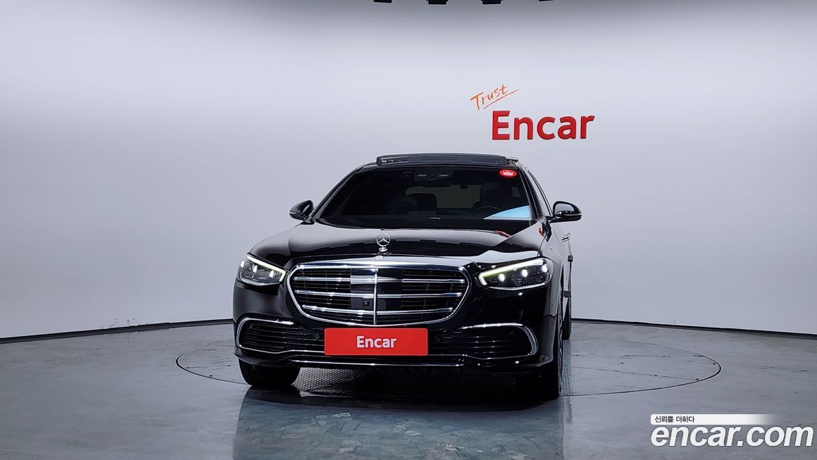 Mercedes-Benz S-Class 2022