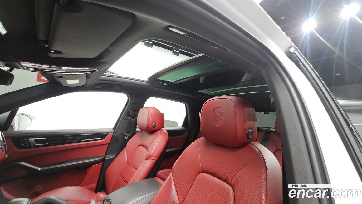 Porsche Cayenne 2022