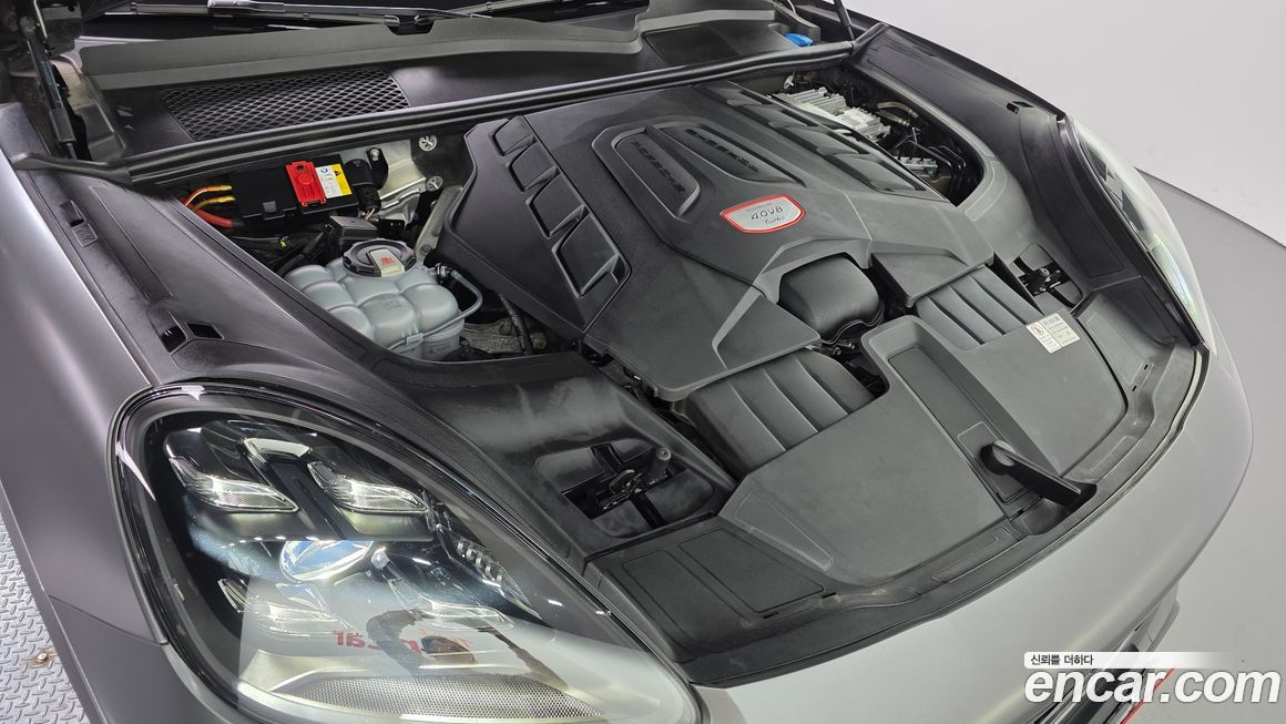 Porsche Cayenne 2020