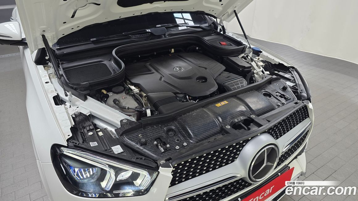 Mercedes-Benz GLE-Class 2023