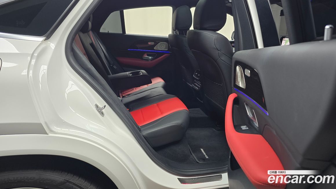 Mercedes-Benz GLE-Class 2023