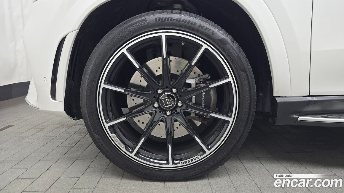 Mercedes-Benz GLE-Class 2023