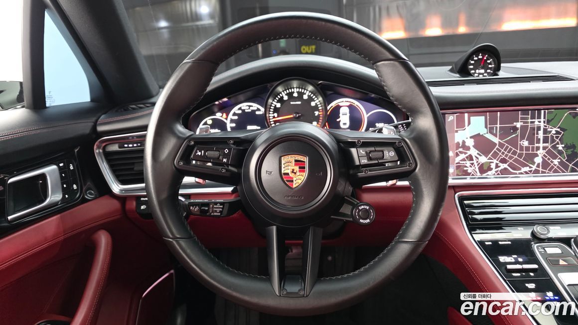 Porsche Panamera 2022