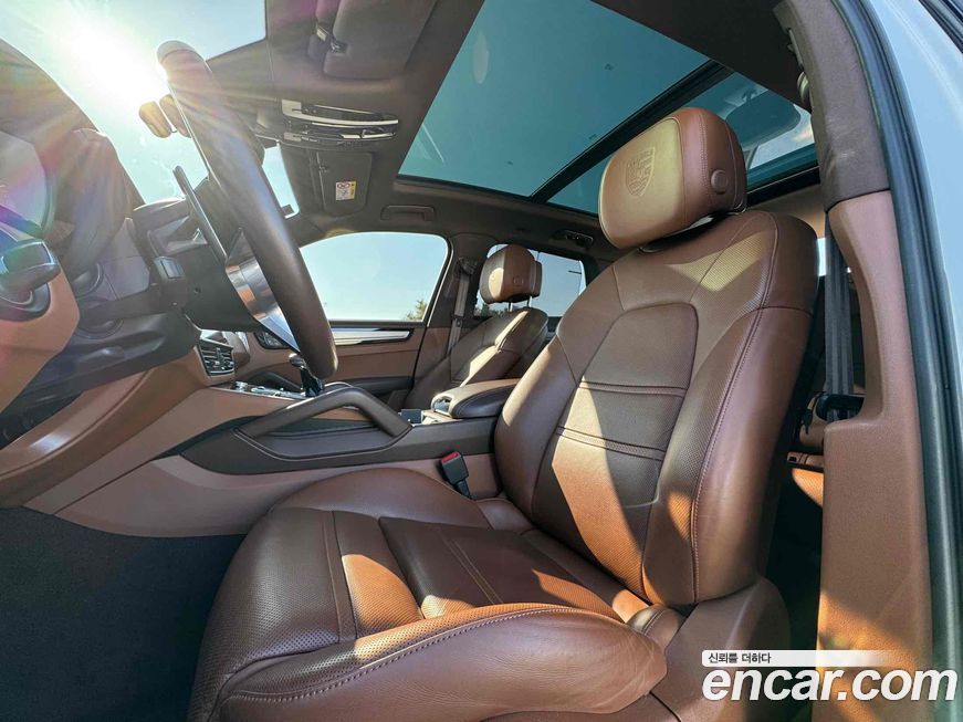 Porsche Cayenne 2023