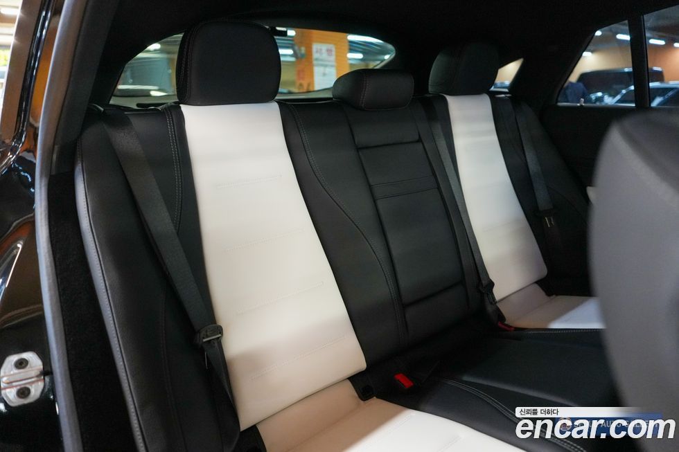 Mercedes-Benz GLE-Class 2025