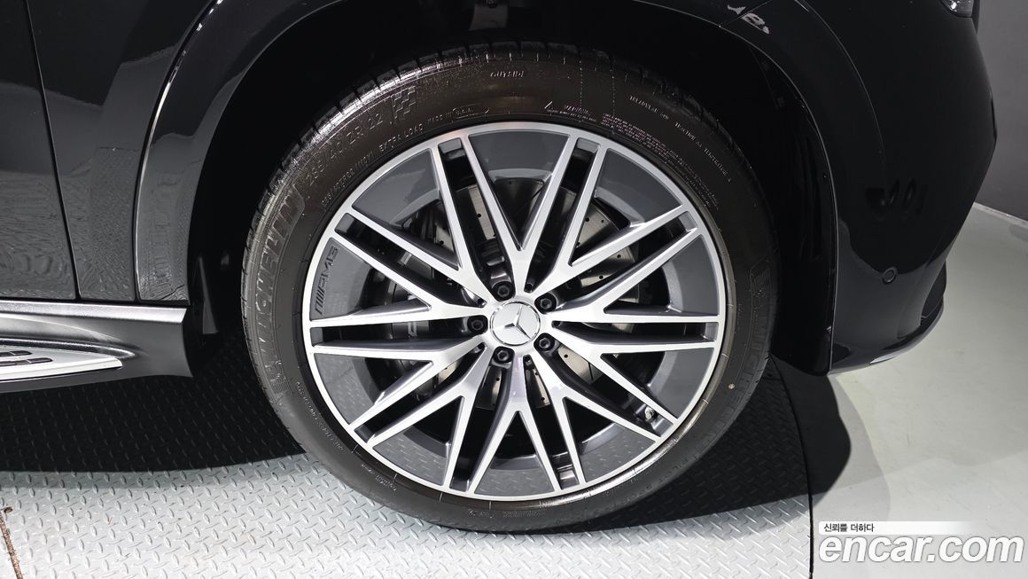 Mercedes-Benz GLE-Class 2026