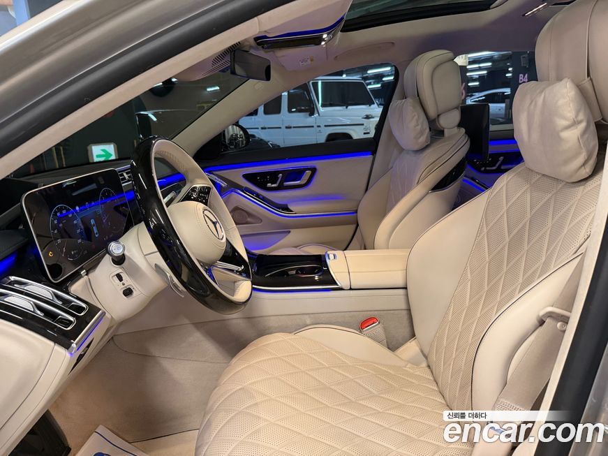 Mercedes-Benz S-Class 2023