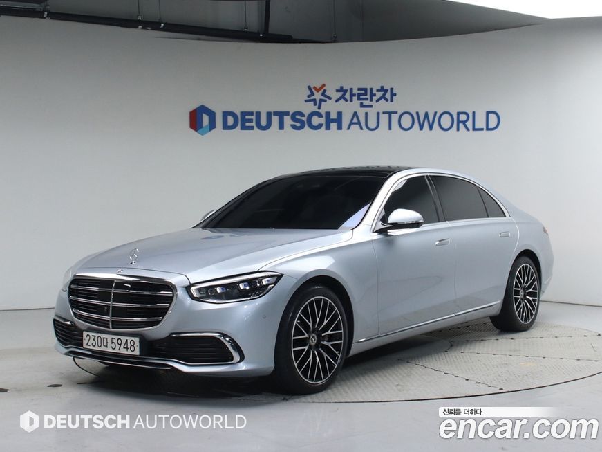 Mercedes-Benz S-Class 2024
