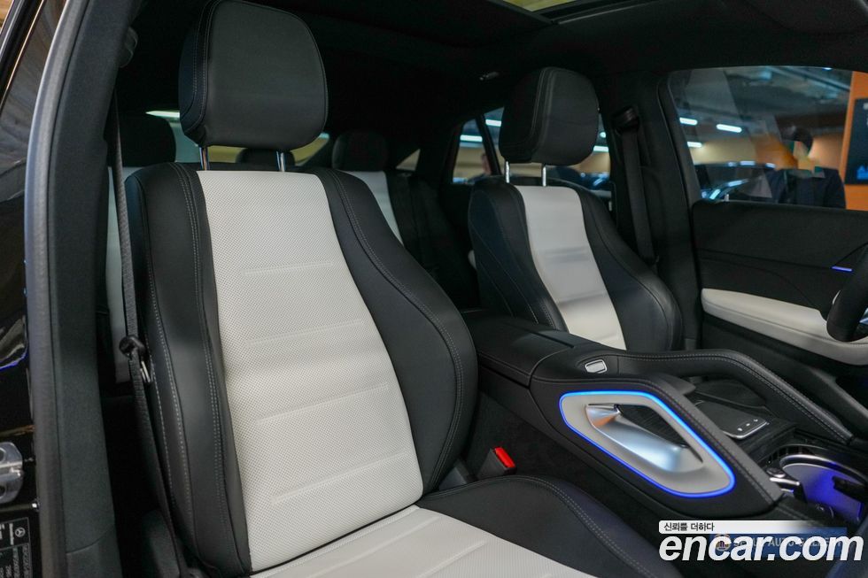 Mercedes-Benz GLE-Class 2025