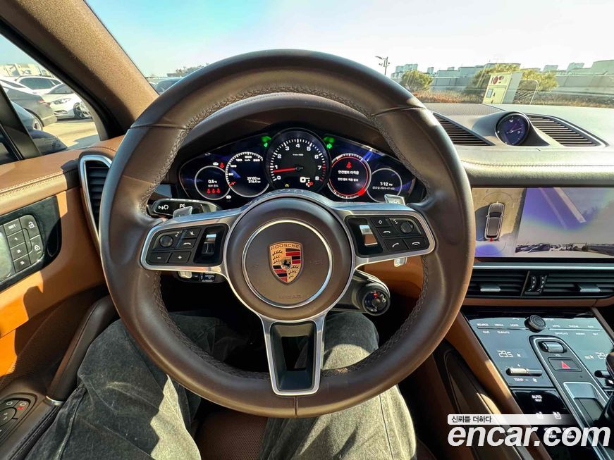 Porsche Cayenne 2023