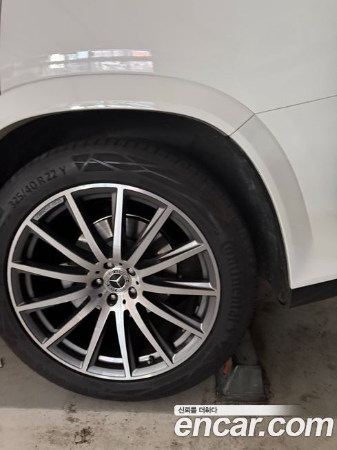 Mercedes-Benz GLS-Class 2025