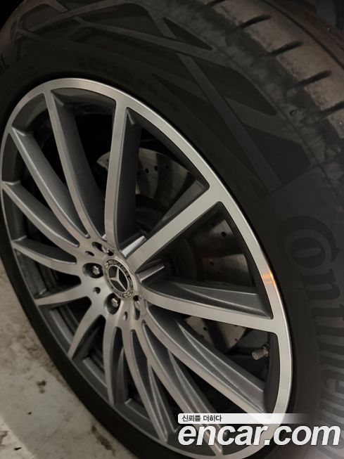 Mercedes-Benz GLS-Class 2025