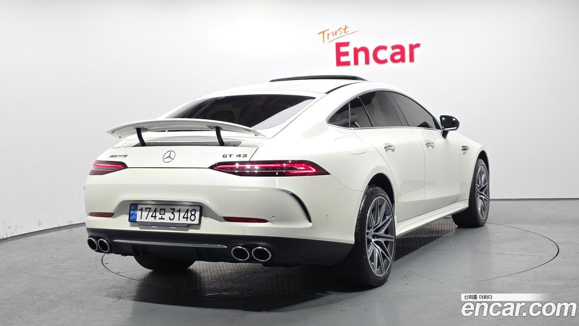 Mercedes-Benz AMG GT 2023