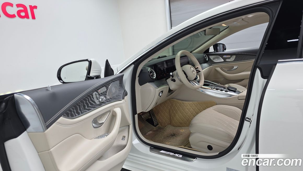 Mercedes-Benz AMG GT 2023