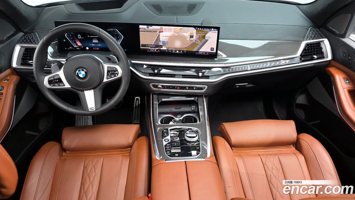 BMW X7 2025