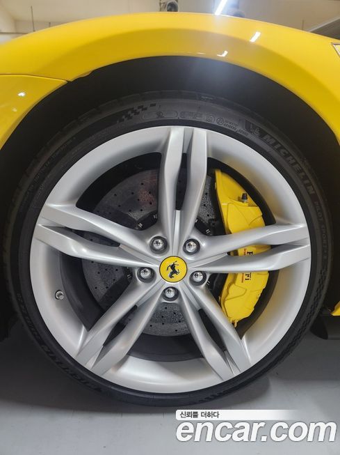 Ferrari 296 2024