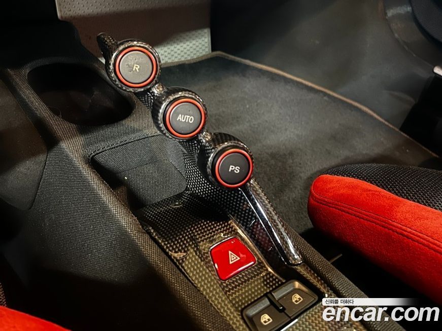 Ferrari 458 2015