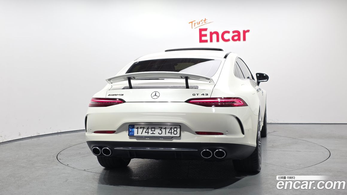 Mercedes-Benz AMG GT 2023