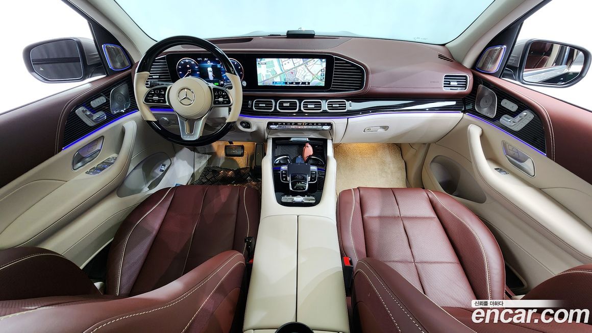 Mercedes-Benz GLS-Class 2023